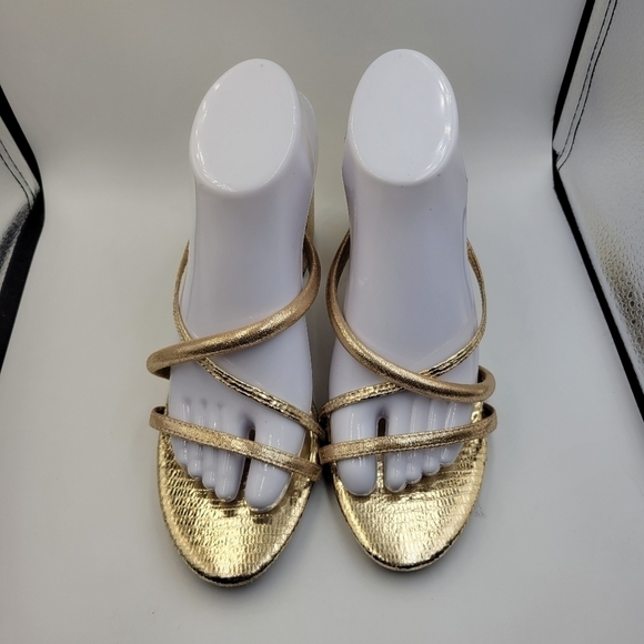 Sugar Gold Badger 2 Strappy Block Heels Sz 10 - Picture 2 of 10